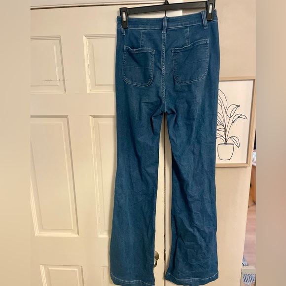 Old Navy Blue Flare & Wide Leg Jeans - Picture 6 of 12